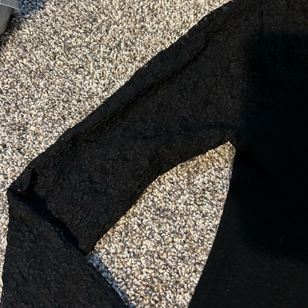 Size M Free People Black Lace Long Sleeve Shirt - Picture 5 of 5